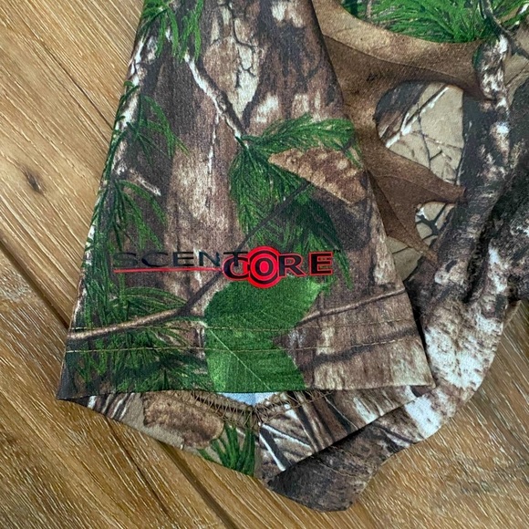 Men’s Real tree Scent core Gander Mountain Guild Series Camo Polo - Picture 5 of 8